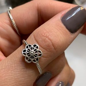 Pandora Daisy Lace Ring
